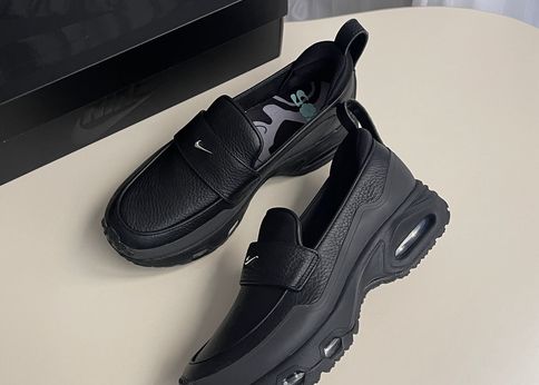 ランキング-片手で履けるのが神!「スニーカーローファー」が、抱っこ卒業直後の復職ママに刺さる理由