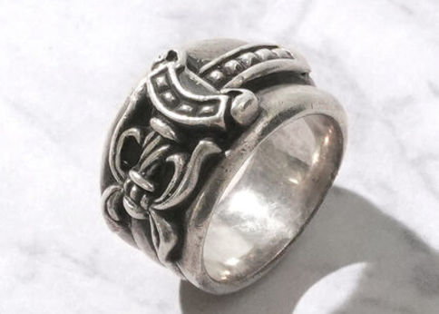 ランキング-【一生モノの選び方】 タフな品質と普遍的なデザインを兼ね備えた大人のためのクロムハーツ投資論☆