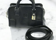 ロエベの名品バッグ「旧アマソナ」がイイという声も多い!なぜ?