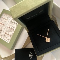 ヴィンテージで出会う「ヴァンクリ」のジュエリーの魅力