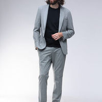 【2026年版】移動中もシワ知らず!「帰省・旅行」を劇的に快適にする大人のトラベルウェア攻略法