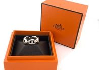 ヴィンテージで出会う「エルメス」のジュエリーの魅力