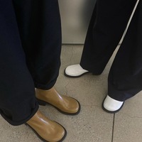 韓国発OSOI(オソイ)の「新作シューズ・ブーツ」で春夏の足もとにアップデート!