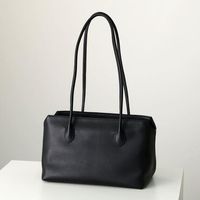 【次はこれ来る】ジェニー愛用ラインに“新型”登場。The Row「Terrasse Bauletto」が本命すぎる♡