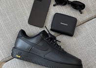 ナイキの最強エアフォース1「オールブラック・防水スニーカー」はBUYMAで手に入る | 公式完売