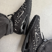 【サイズ感】海外限定・キラキラのナイキ「ショックス」がSNSで話題沸騰!