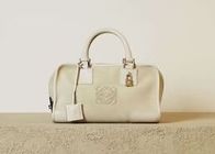 【中古・ヴィンテージ】こだわりを感じさせる知的な選択となる「ロエベ」人気バッグ・モデル名品図鑑!