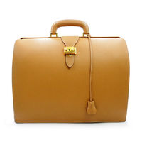 【2026年最新版】一生モノが30万円台で手に入る!メンズのご褒美ハイブランドバッグ10選