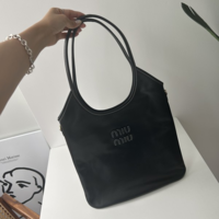 電車通勤で邪魔になりにくい最適バッグ8選!選び方やおすすめアイテムをご紹介!