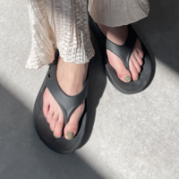 ウーフォス「OOriginal PLUS」とは?旧モデルとの違い・履き心地を解説