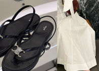 CELINE(セリーヌ)の「新作サンダル」が大人綺麗に格上げ!