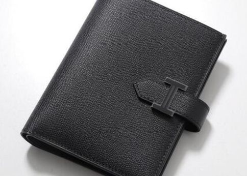 ランキング-「毎日使える高級品」革のプロが厳選!経年変化を楽しみながらタフに使えるレザー小物10選