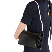ジルサンダーのFILE Bag、“盛らない洒落感”がちょうどいい