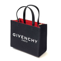 内側レッドにときめく♡GIVENCHYのキャンバストートが大人可愛い! #バイマのこれいいよ