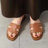 セリーヌの「サンダル」人気図鑑!2026春夏新作&名品サンダルまとめ