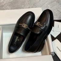 一生モノのローファーに「CHANEL」を選ぶ大人の品格。選び方やモデルをご紹介!