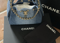 【サイズ感も!】「CHANEL25」が世界中でブレイクしている納得の理由は?