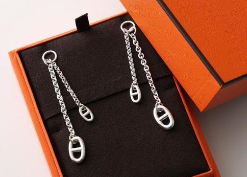 ランキング-エルメスのピアス、結局どれが人気? アイコン別に見る名品コレクション【永久保存版】