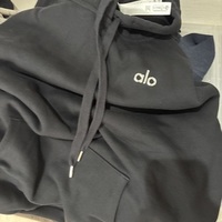 「ALO Yoga(アロー)」メンズが今アツい!BTSジンも着用!人気アイテムと着こなし方を徹底解説☆