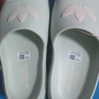 【スタンスミスがサンダルに!?】adidas「ADIFOM STAN SLIDES」が夏の足元にちょうどいい!