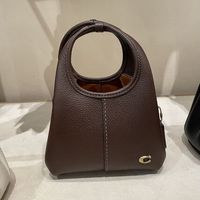 コーチの人気バッグ「LANA(ラナ)」からミニサイズ19が新登場!