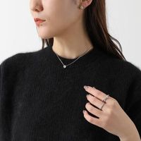 【オフィスカジュアル】ダイヤ未満で上品!会社に着けていけるスワロフスキーのネックレスおすすめ