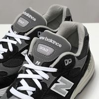スニーカー戦争勃発!?Nike・adidas・New Balanceの2026年売れ筋分析☆
