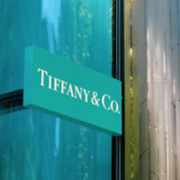 ティファニーの新作リング「ウィングナロー」は手が届くリアルプライス!