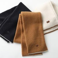 UGGのあったか「マフラー」人気図鑑!-寒い季節のおしゃれな防寒アイテム♡