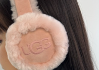 【2026年】UGG(アグ)のあったかグッズおすすめ6選! ブーツ以外の冬小物を厳選