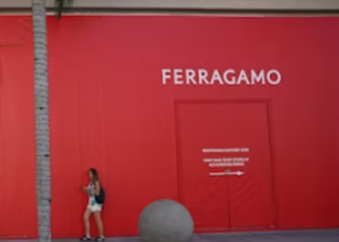 ランキング-【2026秋冬】きれいめ派のITバッグ候補。Ferragamoの新作「Cara」が気になる