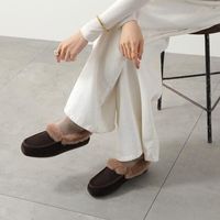 UGGを大人っぽく履きたい。部屋着っぽく見せない冬コーデ