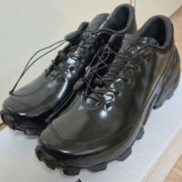 【MM6×Salomon】このサロモン、ひと味違う!“革靴スニーカー”が登場