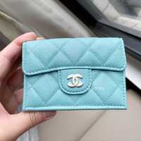 ラグジュアリー度NO.1!【CHANEL(シャネル)】から待望のミニ財布が登場!!