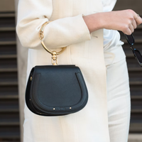 【金額別】やっぱり万能なのは黒バッグ!~オンオフ使えるバッグも満載!!~