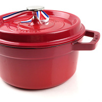 「ル・クルーゼ」vs「ストウブ」どっちがいい?人気のお鍋を比較してみた♪