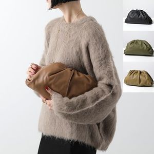 BOTTEGA VENETA ボッテガヴェネタ 576227 VCP40 オーバーサイズ