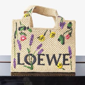 LOEWE ロエベフォント トート スモール(ラフィア)