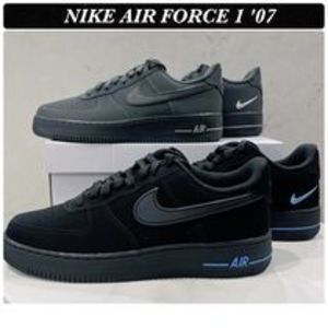 NIKE AIR FORCE 1 '07☆AF-1 エアフォース1 送料込/関税なし