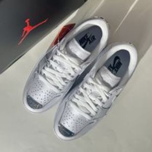 NIKE【送料込】Air Jordan 1 Brooklyn Row HF3184-100