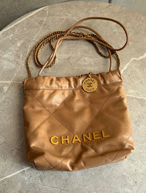 【CHANEL】CHANEL22チェーンショルダー/ベージュ