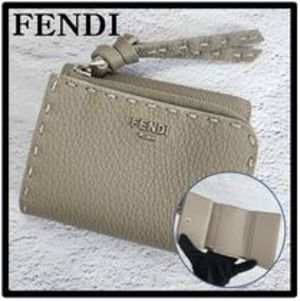 ★関税込★FENDI★ピーカブー マイクロ 三つ折り財布★