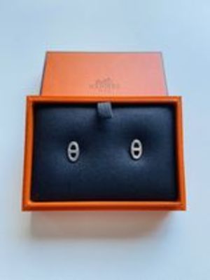国内即発 HERMES エルメス シェーヌダンクル ピアス TPM