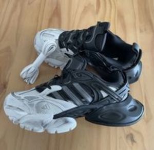 【adidas】XLG RUNNER DELUXE SHOES スニーカー ユニセックス