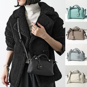 FENDI ショルダーバッグ BY THE WAY SELLERIA MINI 8BS098 ASU2