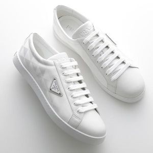 PRADA スニーカー 2EE376 3LNW レースアップ
