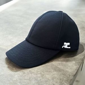 <Courreges >クレージュ シグネチャーキャップ