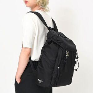 【最短翌日着】PRADA 三角 ロゴ付き リュックサック 2VZ062 2A6D