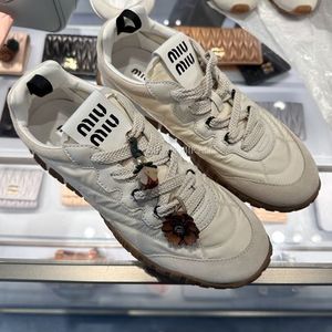 Miu Miu |Tyreテクニカルファブリックxスエードスニーカー5E417E