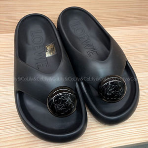 LOEWE☆FOAM THONGサンダル